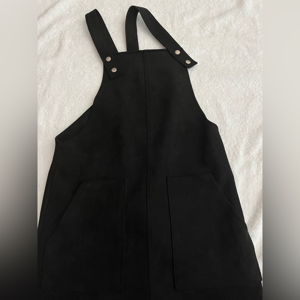 Black jumpsuit dress